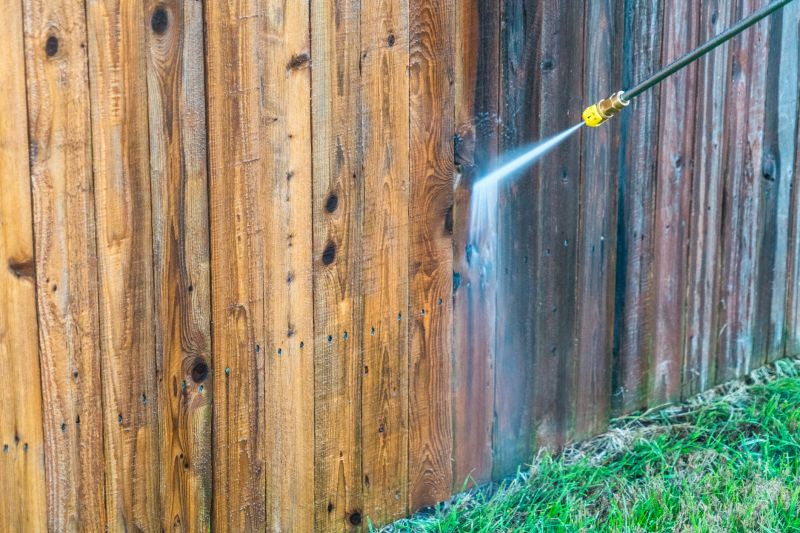 Fence Powerwashing