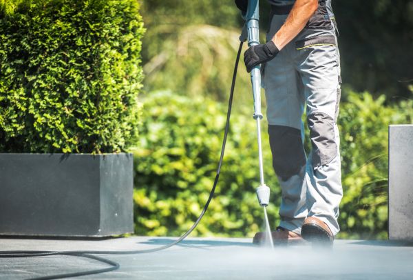 Cost of Concrete Pressure Washing in Estero