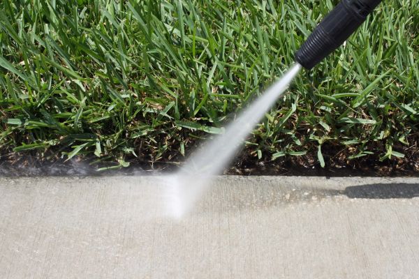 Cost of Sidewalk Cleaning in Estero