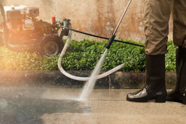 Cost of Concrete Washing in Estero