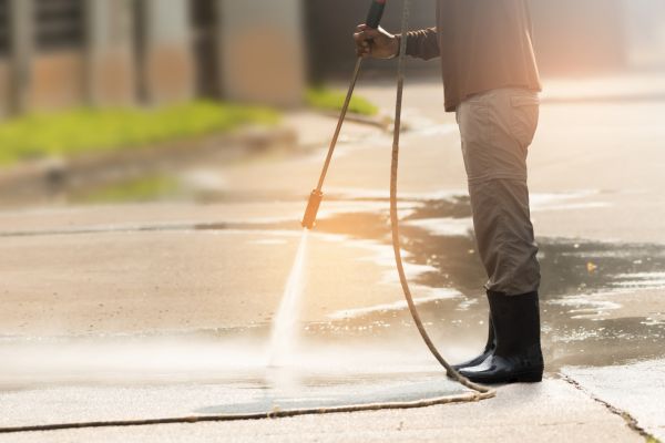 Cost of Residential Concrete Cleaning in Estero