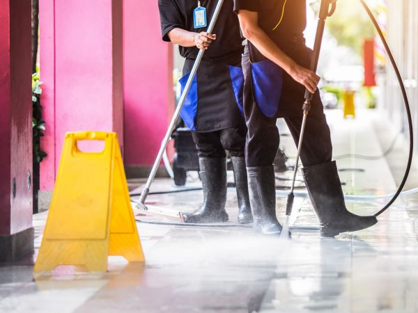 Cost of Commercial Power Washing in Estero