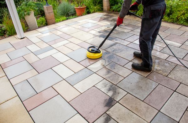 Cost of Patio Washing in Estero