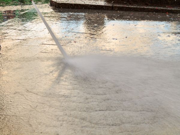 Cost of Pavement Cleaning Service in Estero
