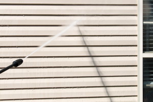 Cost of Apartment Power Washing in Estero