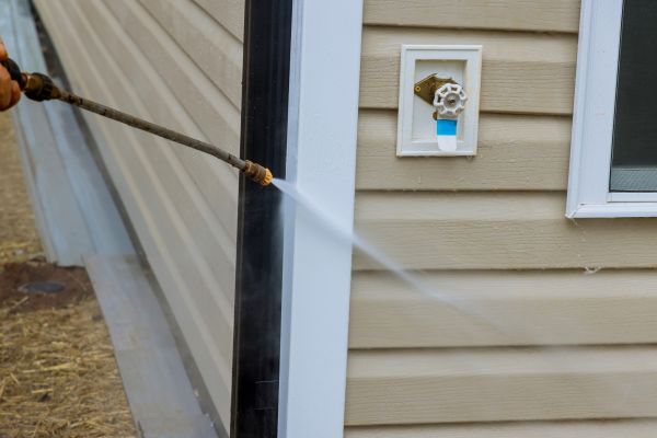 Cost of Vinyl Siding Cleaning in Estero